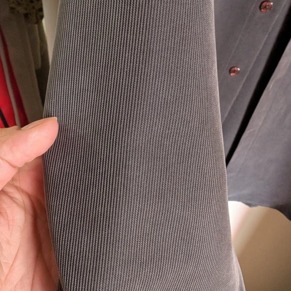 Grey Button-Up Shirt - Picture 5 of 6